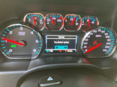 Used 2018 GMC Sierra 2500 SLE w/ HD SLE Preferred Plus Package image 23