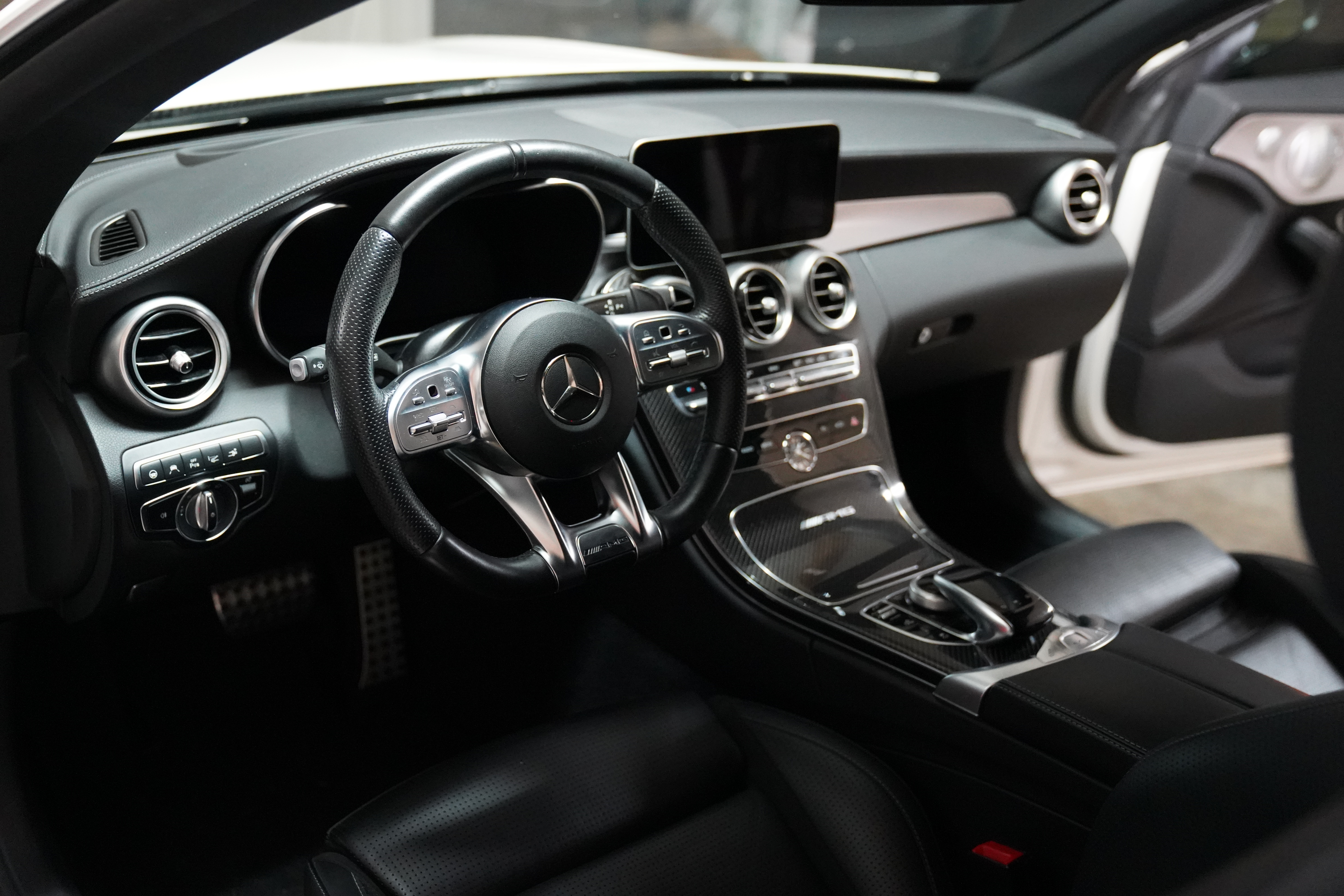 Used 2019 Mercedes-Benz C 63 AMG Cabriolet image 13