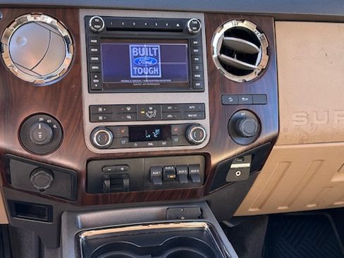 Used 2011 Ford F350 Lariat w/ Lariat Ultimate Pkg image 9