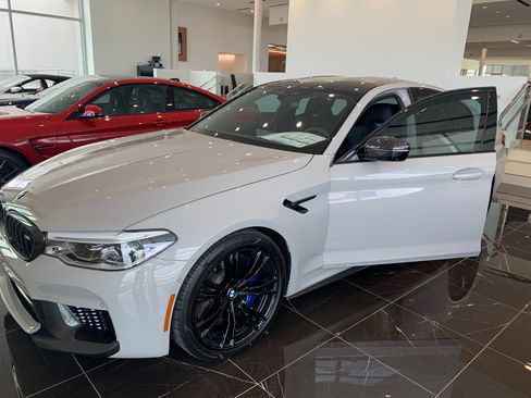 Used 2020 BMW M5 w/ Executive Package image 10
