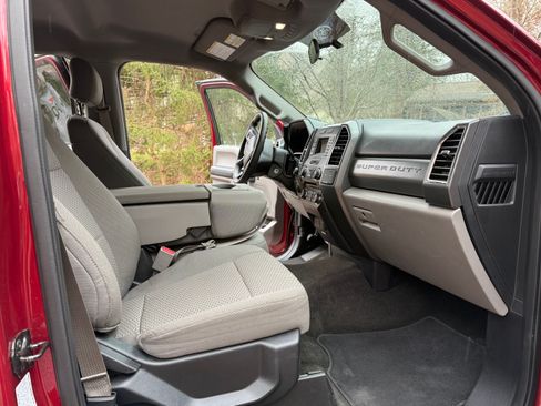 Used 2017 Ford F350 XLT image 6