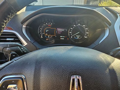 Used 2016 Lincoln MKZ w/ Equipment Group 300A Reserve image 10