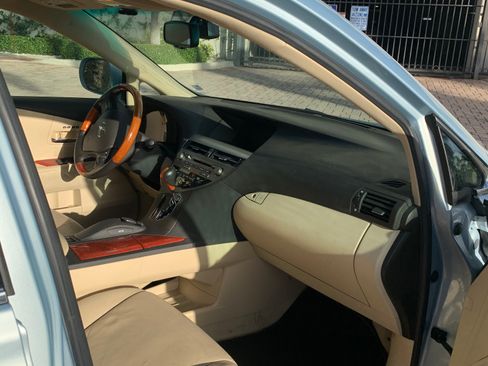 Used 2010 Lexus RX 350 AWD image 11