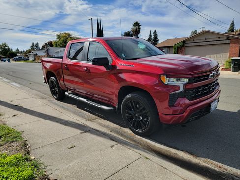 Used 2025 Chevrolet Silverado 1500 RST image 4