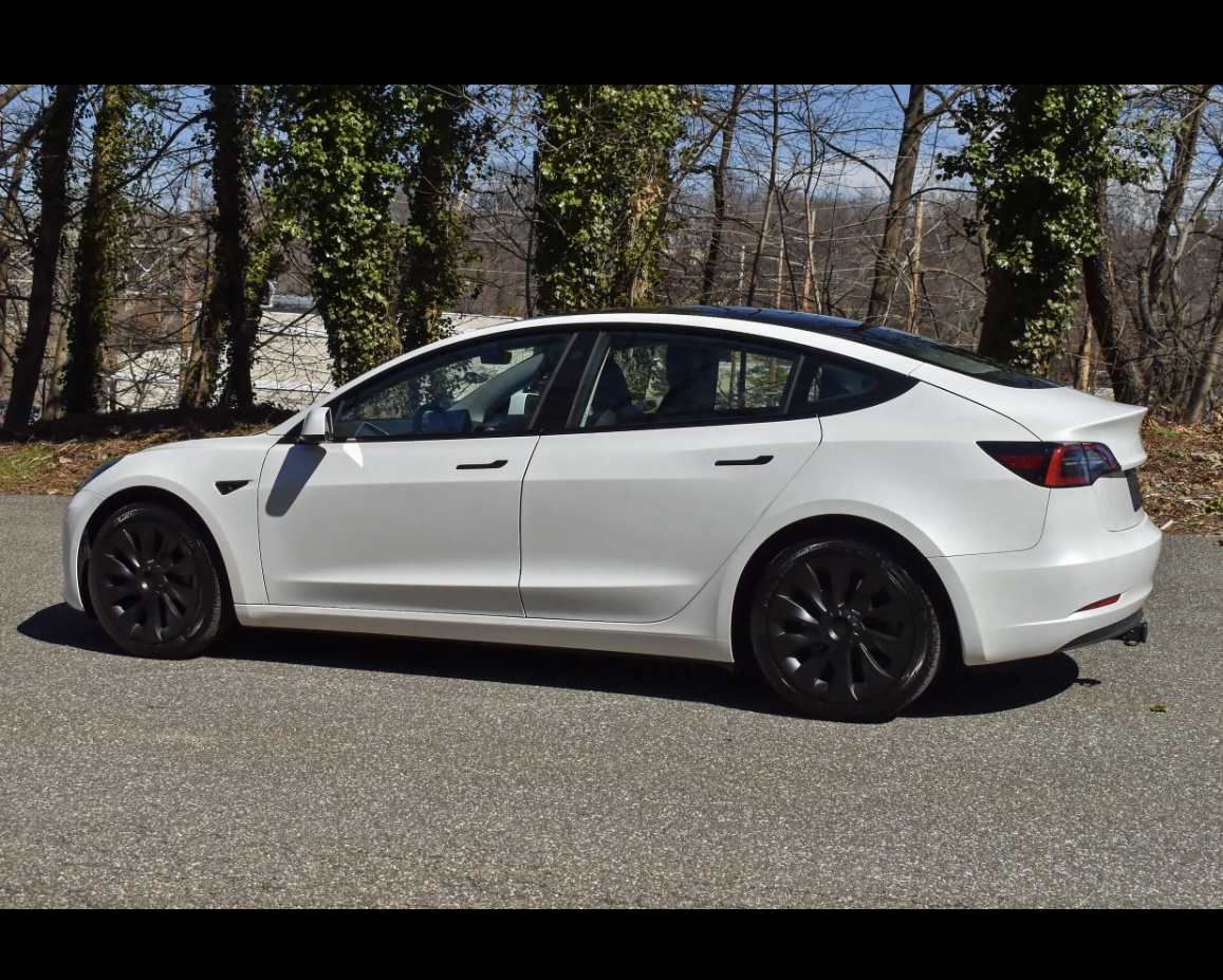 Used 2023 Tesla Model 3 Standard Range RWD image 6