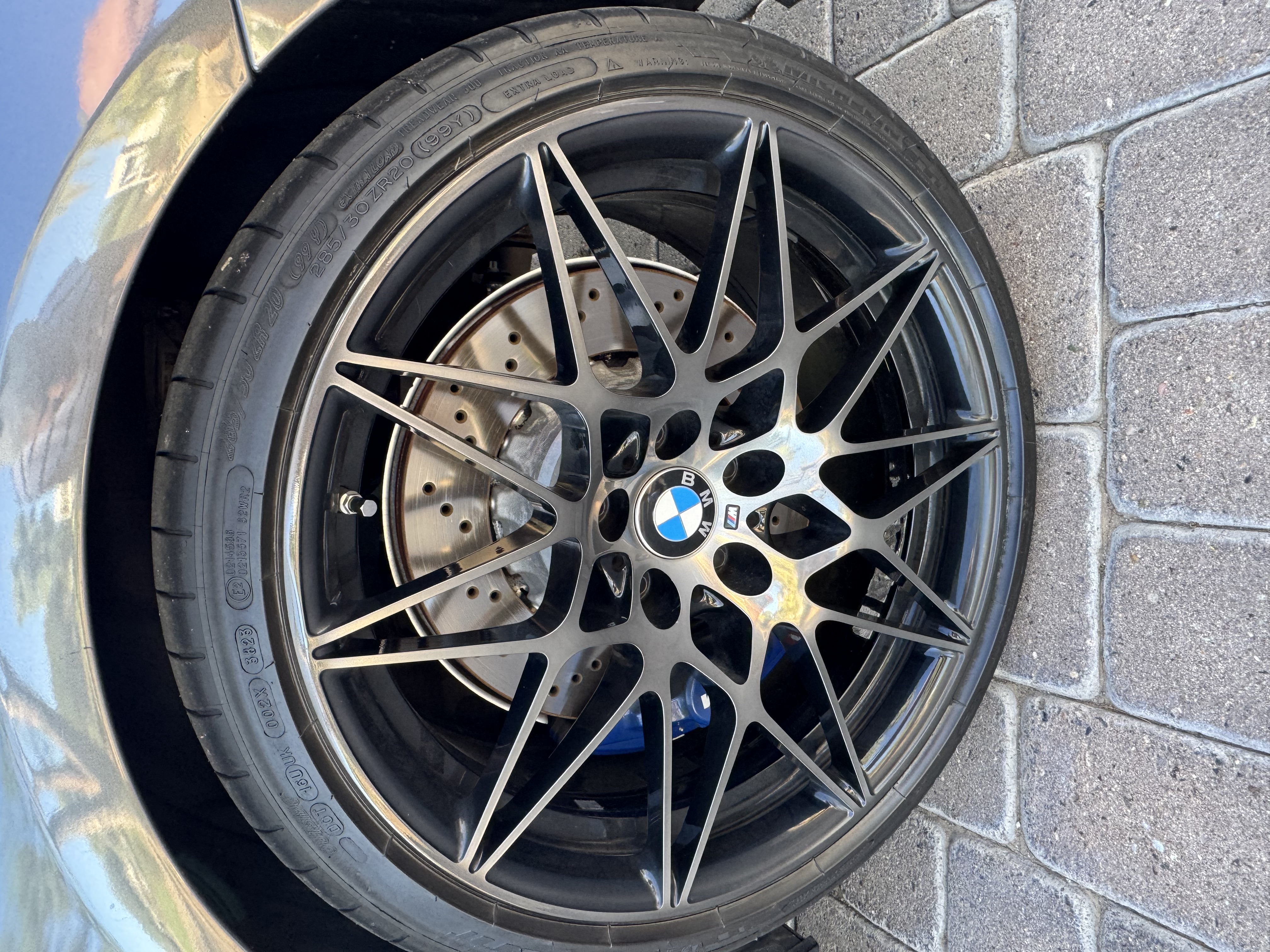 Used 2020 BMW M4 Convertible w/ Competition Package RWD image 14