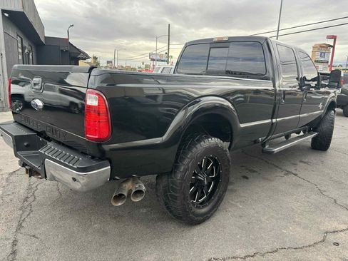 Used 2015 Ford F350 Lariat w/ Chrome Package image 10