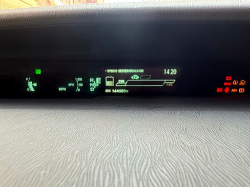 Used 2015 Toyota Prius Two FWD image 12