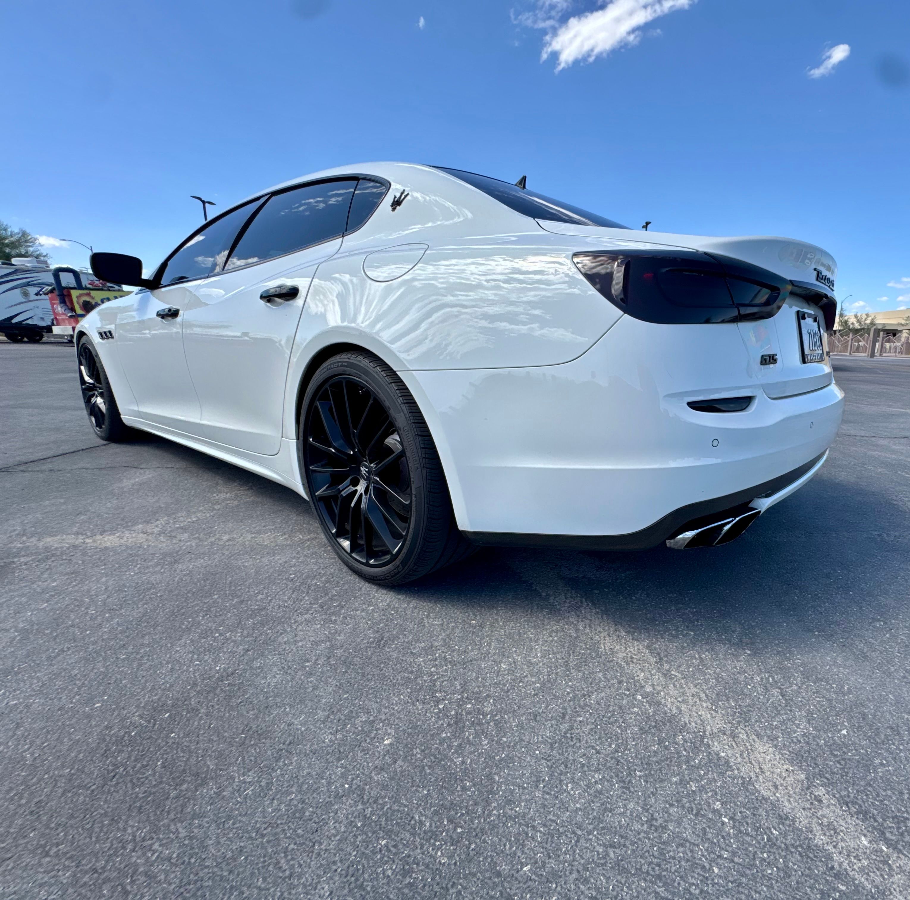Used 2014 Maserati Quattroporte GTS RWD image 10