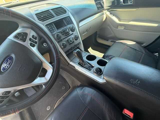 Used 2013 Ford Explorer FWD image 14