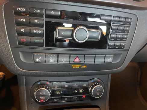 Used 2014 Mercedes-Benz B 250e image 21