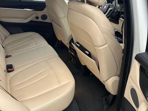 Used 2018 BMW X5 xDrive50i AWD/4WD image 5