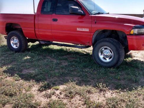 Used 2001 Dodge Ram 2500 Truck 4x4 Quad Cab image 5