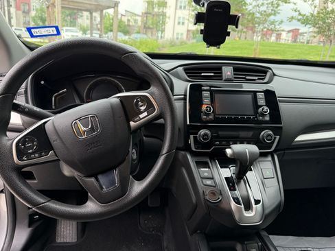 Used 2019 Honda CR-V LX image 8