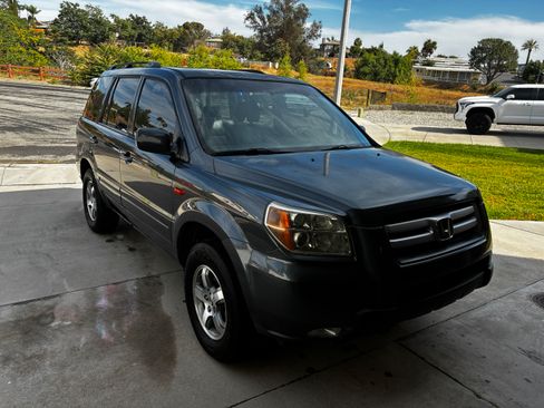 Used 2006 Honda Pilot EX-L image 2