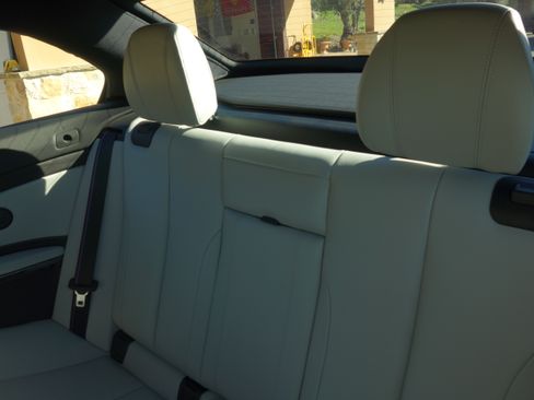 Used 2018 BMW M4 Convertible 2D w/ Competition Package image 18