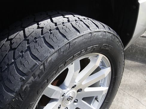 Used 2007 GMC Yukon XL Denali AWD/4WD image 19