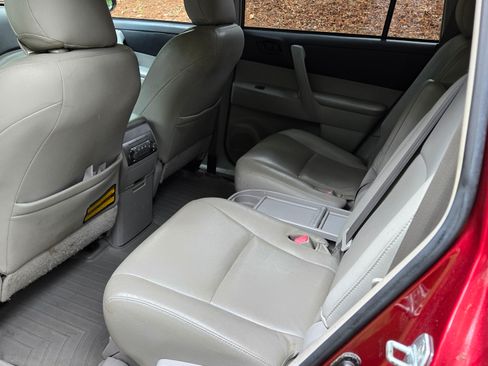 Used 2008 Toyota Highlander 4WD image 10