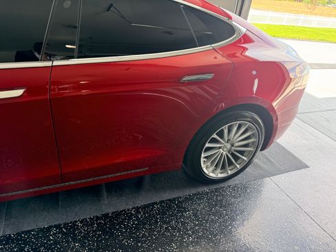 Used 2020 Tesla Model S AWD image 1