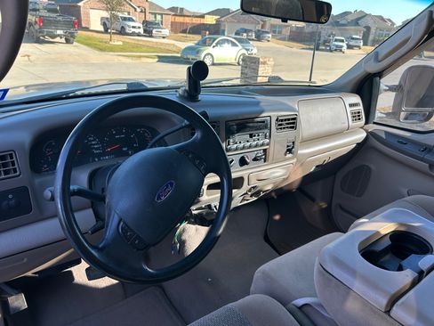 Used 2003 Ford F350 XL image 9