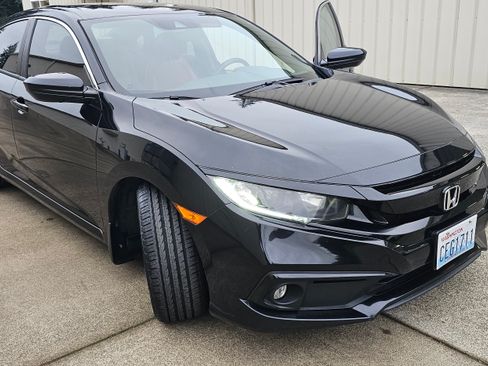 Used 2020 Honda Civic Sport image 1