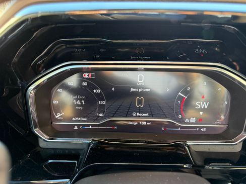 Used 2024 GMC Sierra 1500 SLT w/ SLT Premium Plus Package image 11