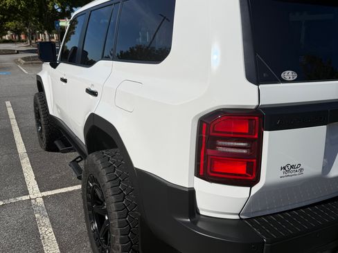 Used 2025 Toyota Land Cruiser 1958 image 9