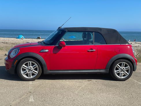 Used 2012 MINI Cooper S FWD image 9