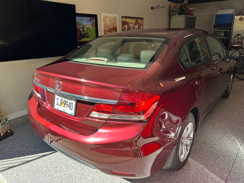 Used 2015 Honda Civic LX image 10