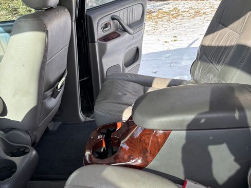 Used 2007 Toyota Sequoia Limited image 8