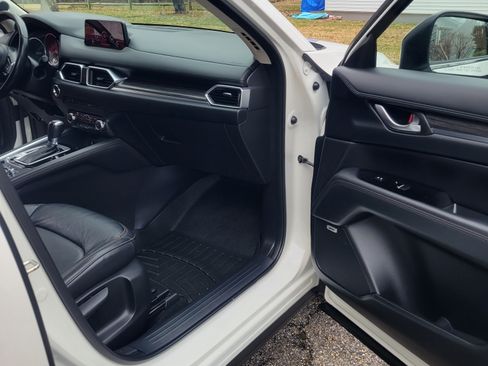 Used 2017 MAZDA CX-5 Grand Touring image 11