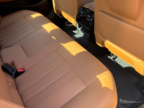 Used 2023 BMW 530i xDrive 530i xDrive Sedan 4D w/ Premium Package image 8