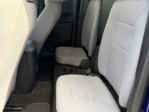 Used 2016 Chevrolet Colorado W/T w/ WT Convenience Package image 11