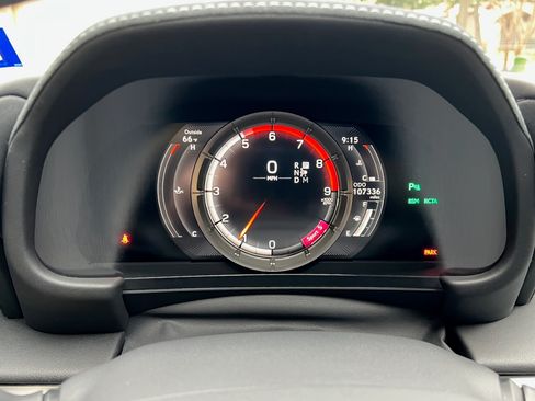 Used 2018 Lexus LC 500 Coupe w/ Performance Package image 26