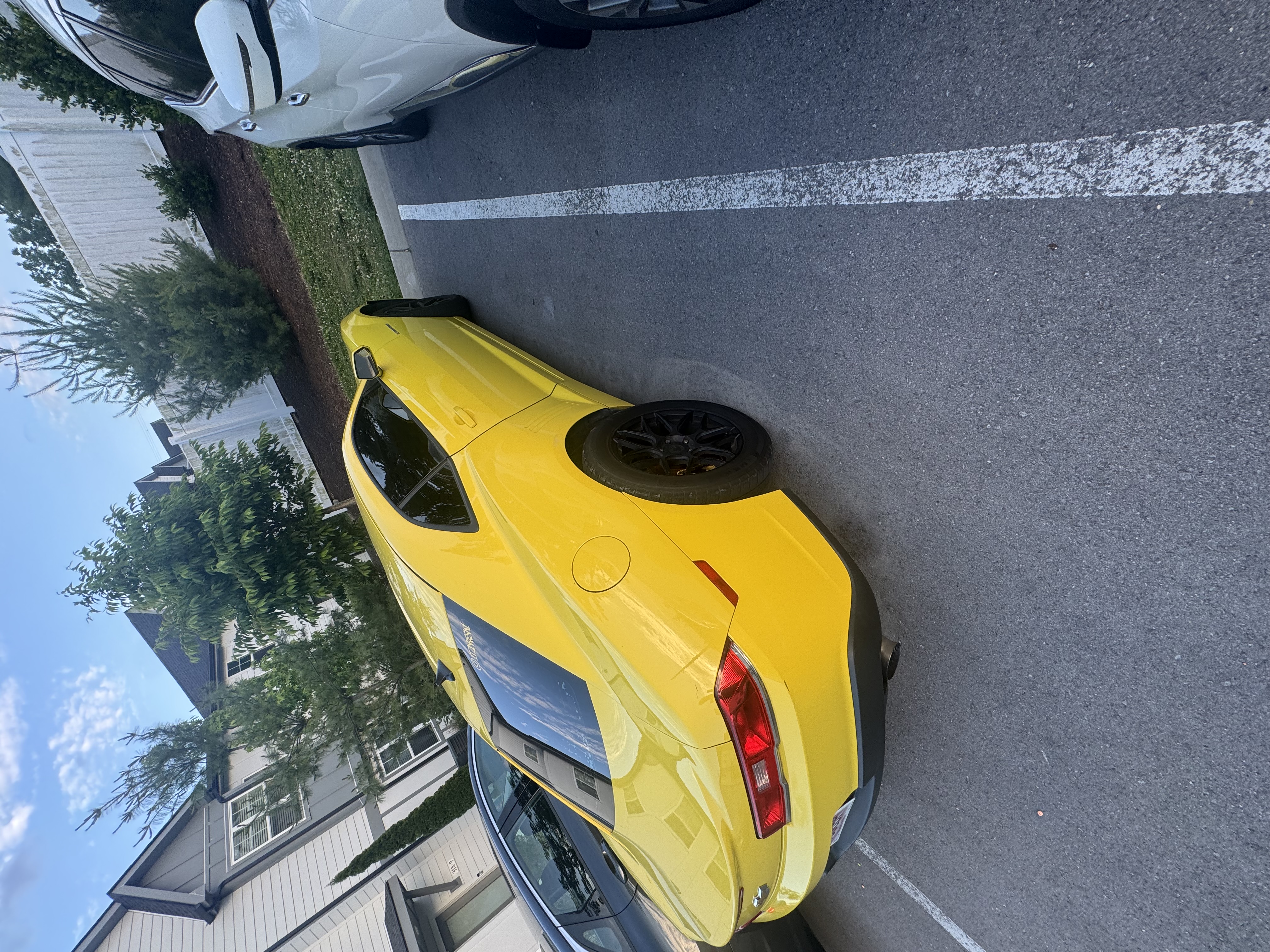Used 2015 Chevrolet Camaro LS RWD image 8