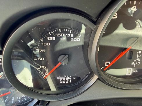 Used 2017 Porsche 911 Carrera image 13