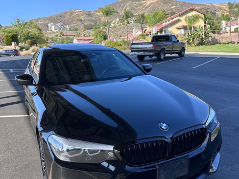 Used 2018 BMW 530e w/ M Sport Package 2 image 5