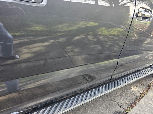 Used 2016 Ford F150 XLT w/ Equipment Group 302A Luxury image 10