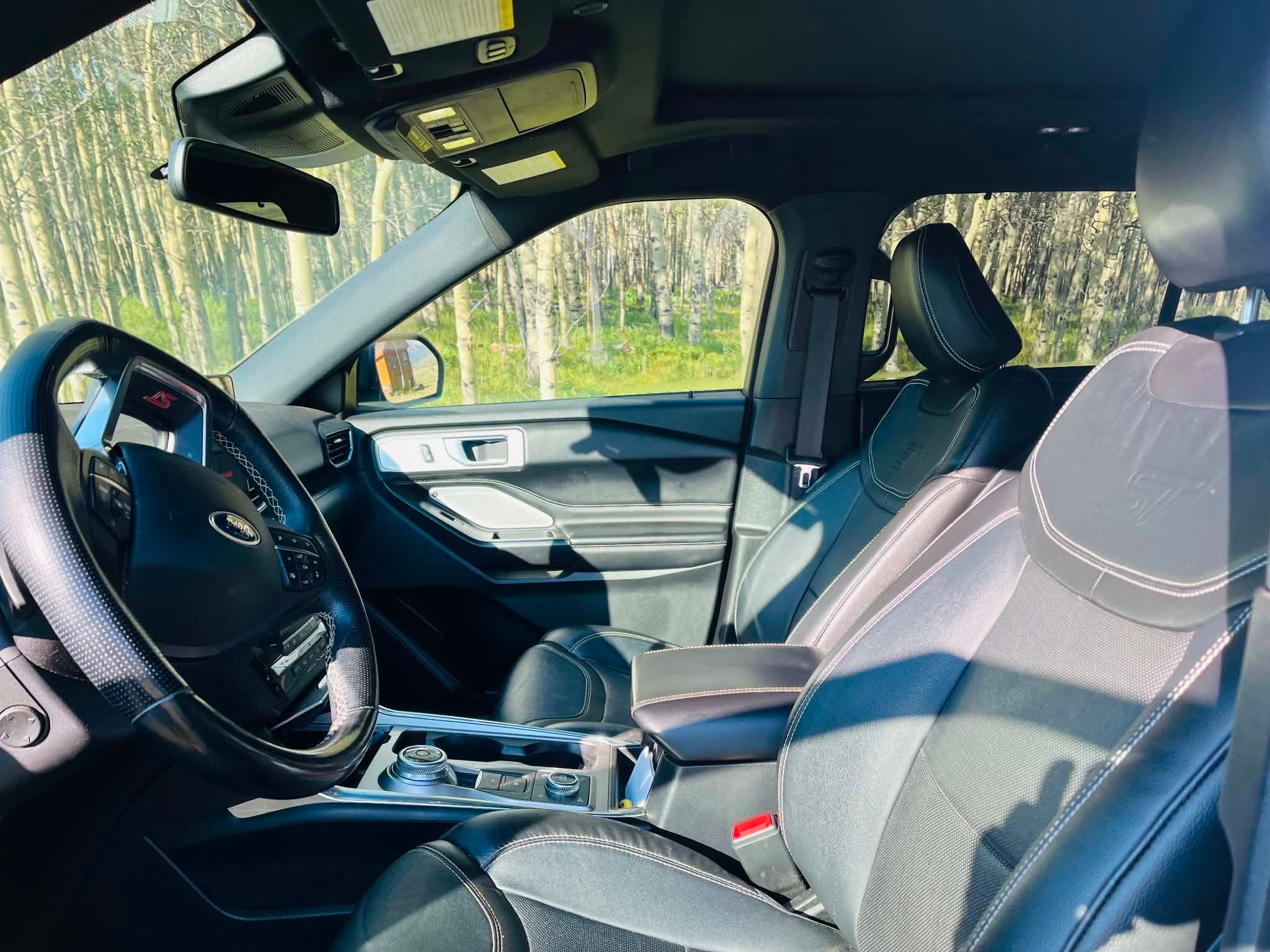 Used 2020 Ford Explorer ST w/ Premium Technology Package AWD/4WD image 7