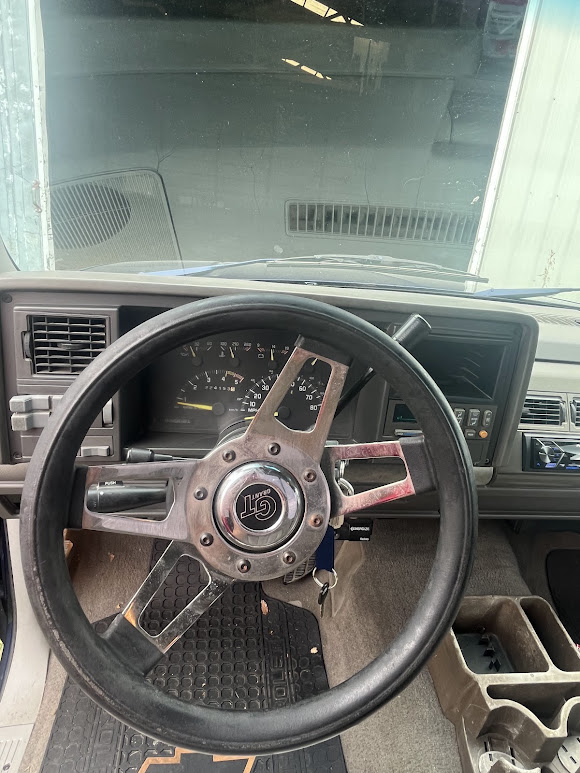 Used 1992 Chevrolet Silverado 1500 2WD Regular Cab image 16