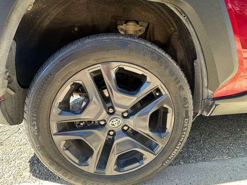 Used 2023 Toyota RAV4 Adventure image 9