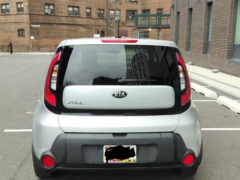 Used 2016 Kia Soul EV image 5