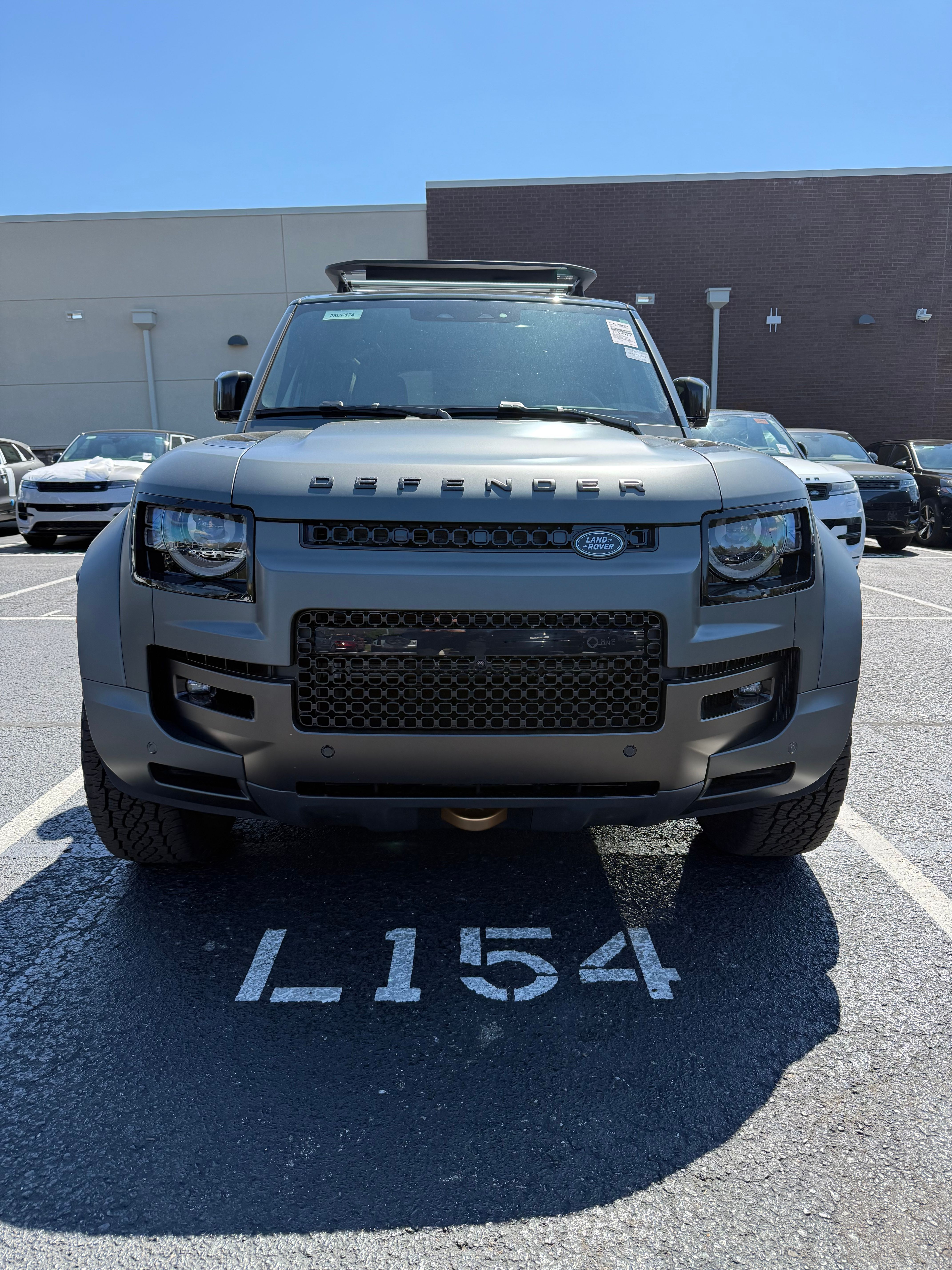 Used 2025 Land Rover Defender 110 AWD/4WD image 2