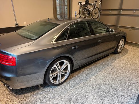 Used 2014 Audi S8 AWD/4WD image 15
