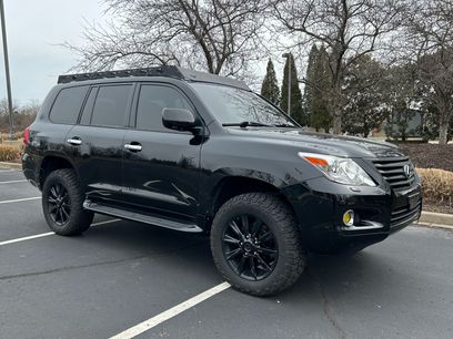 Used 2009 Lexus LX 570 4WD w/ Preferred Accessory Pkg
