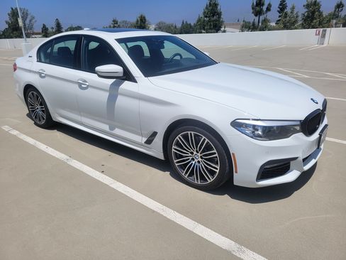 Used 2018 BMW 530e w/ M Sport Package 2 RWD image 1