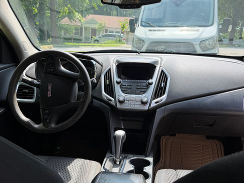Used 2015 GMC Terrain SLE FWD image 6