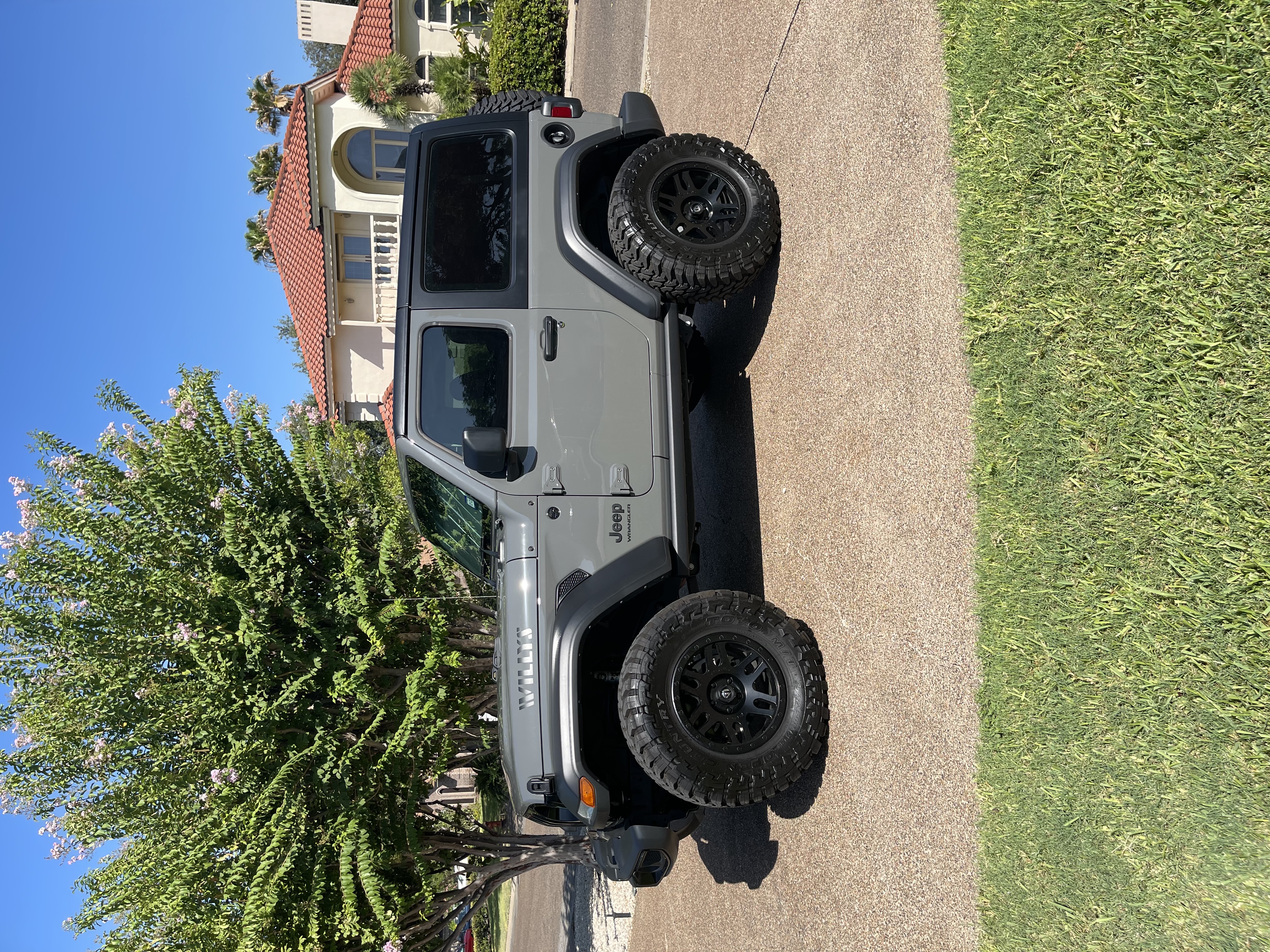 Used 2022 Jeep Wrangler Sport AWD/4WD image 15