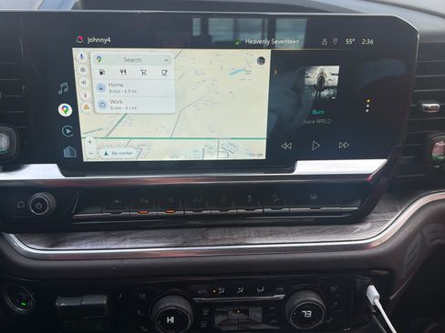 Used 2022 Chevrolet Silverado 1500 LTZ image 12