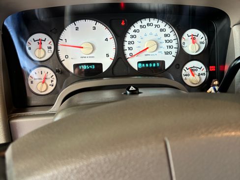 Used 2005 Dodge Ram 3500 Truck SLT w/ Sport Appearance Group RWD image 14